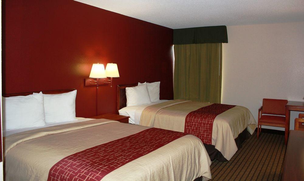 Red Roof Inn Spartanburg - I-26 Екстер'єр фото